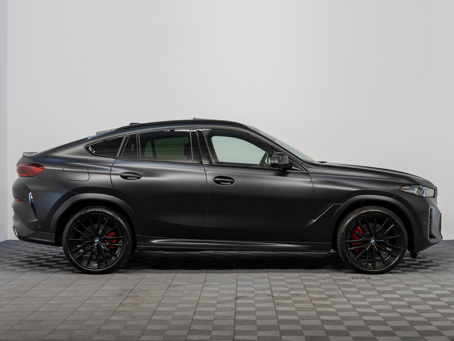 Автомобиль BMW X6 30d 3.0d AT (286 л.с.) 4WD - 6
