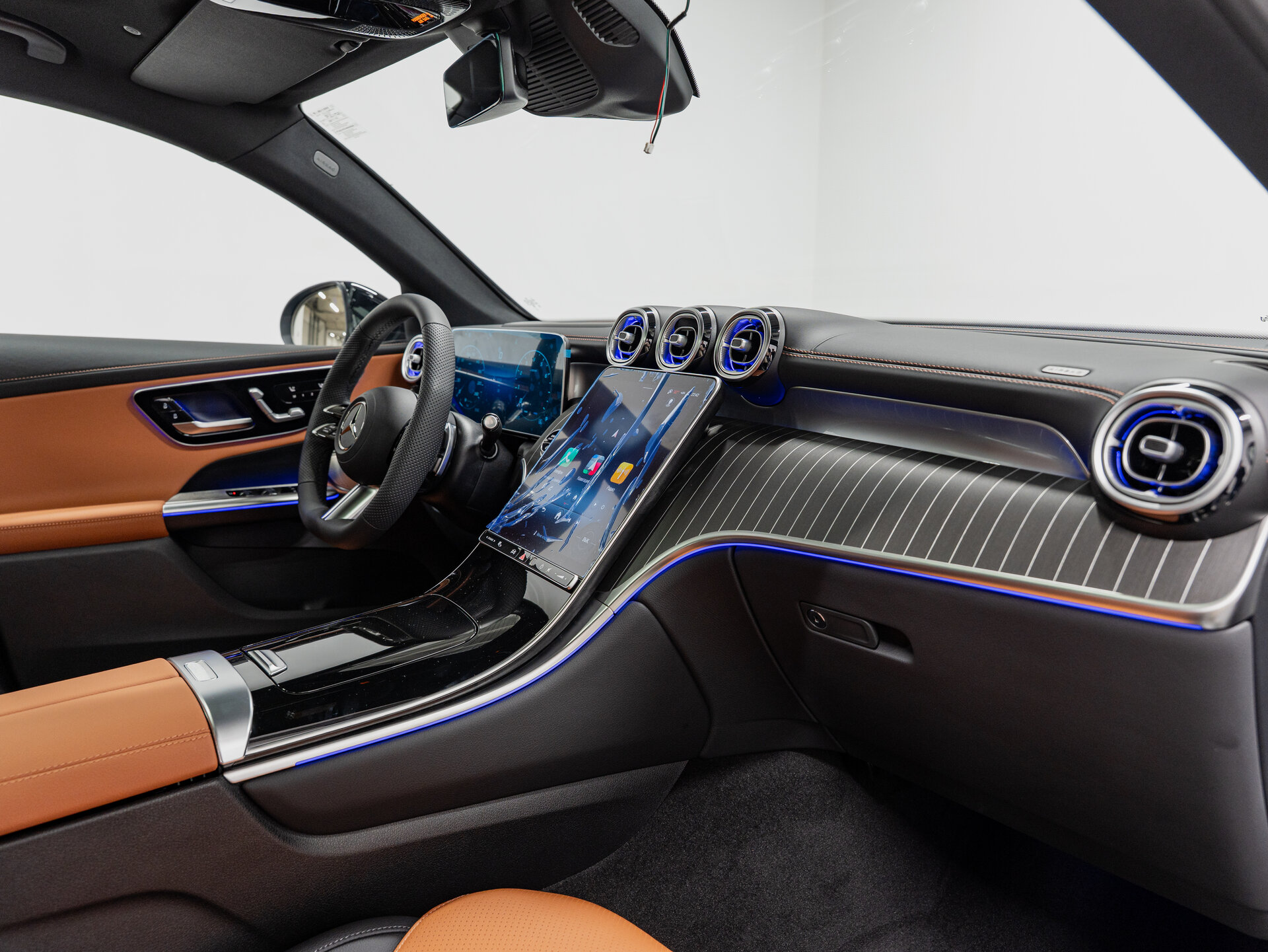 Автомобиль Mercedes-Benz GLC Coupe 300 2.0 AT (258 л.с.) 4WD - 15