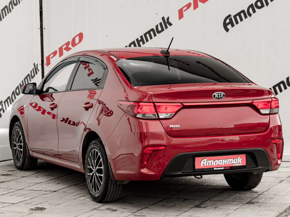 Купить Kia Rio 1.6 AT (123 л.с.), 2019 в Екатеренбурге