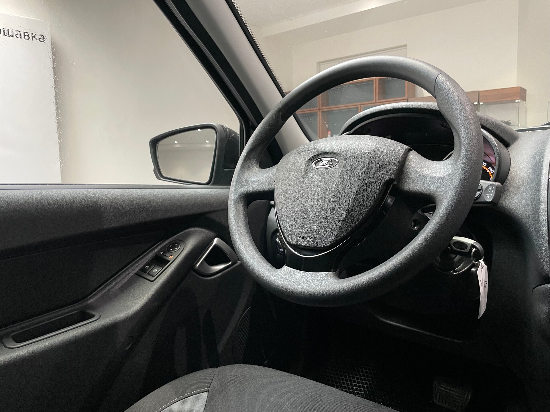 Автомобиль Lada (ВАЗ) Granta 1.6 AT (98 л.с.) - 15