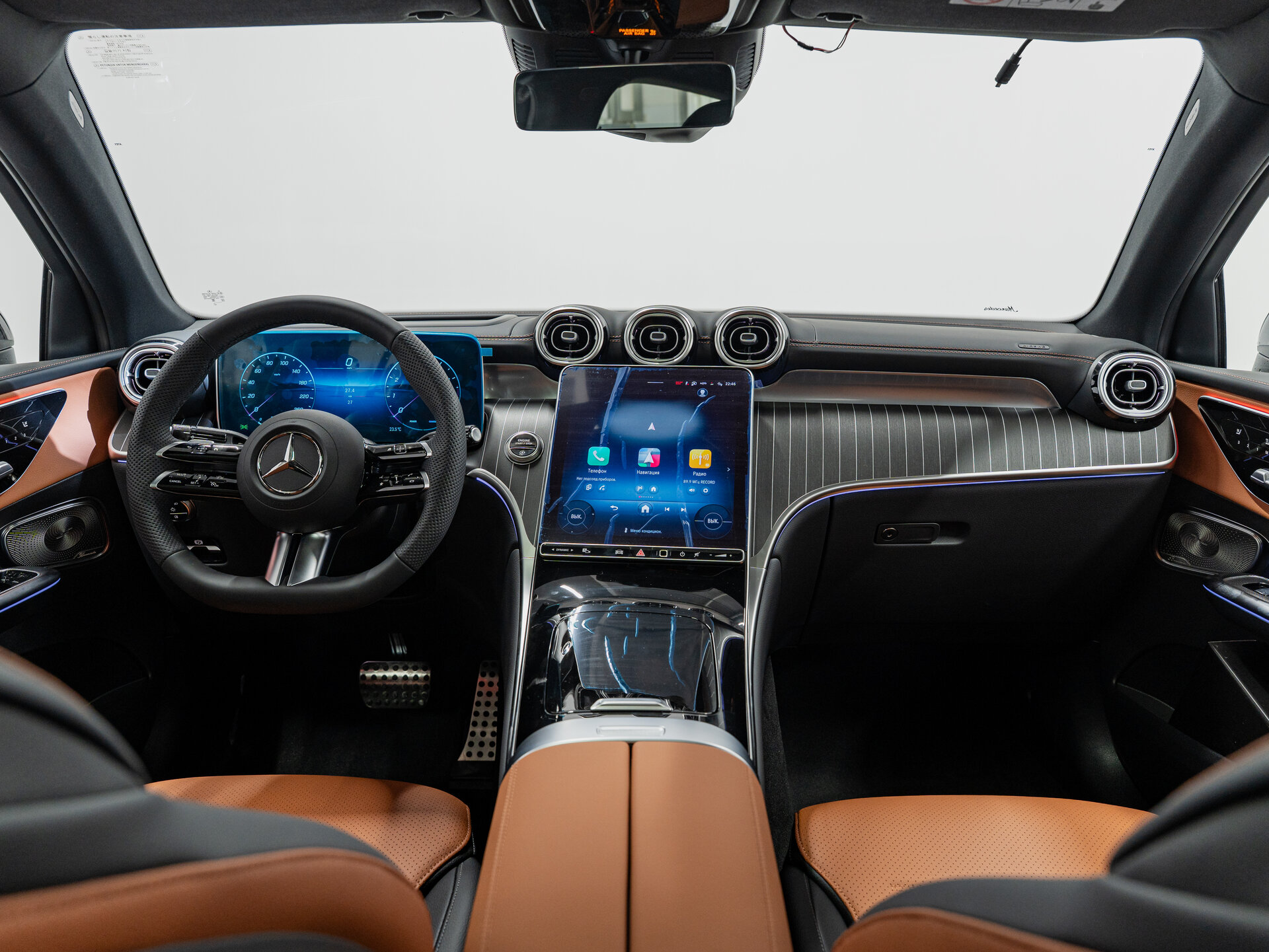 Автомобиль Mercedes-Benz GLC Coupe 300 2.0 AT (258 л.с.) 4WD - 16