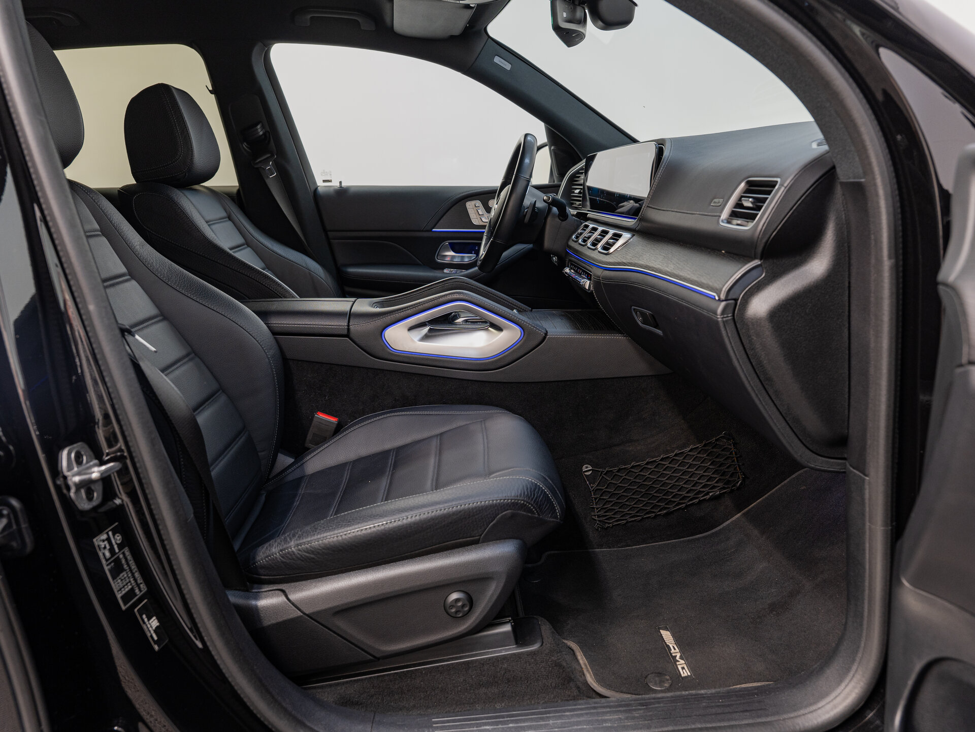 Автомобиль Mercedes-Benz GLE 300 d 2.0d AT (245 л.с.) 4WD - 10