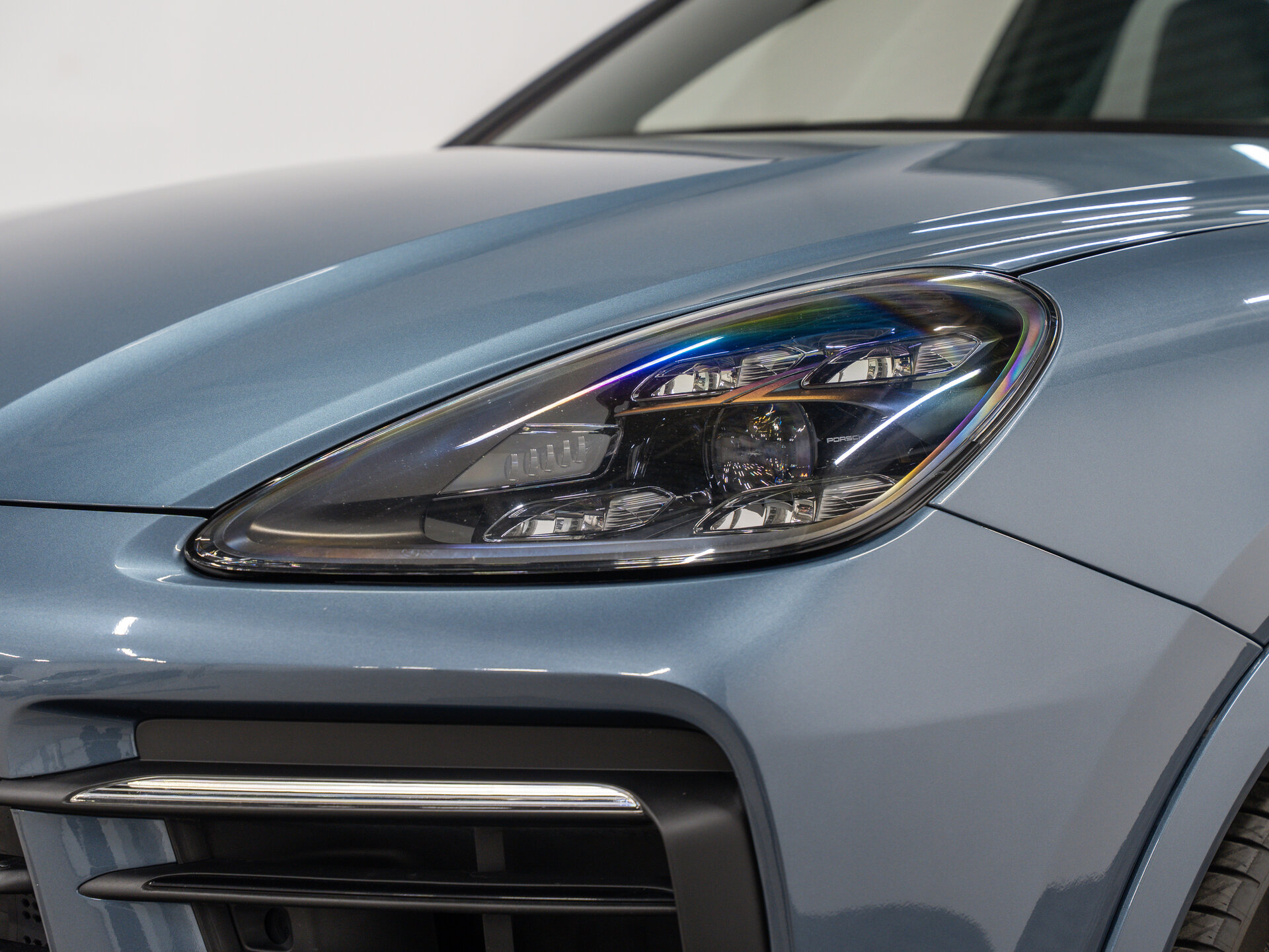 Автомобиль Porsche Cayenne S 2.9 AT (440 л.с.) 4WD - 2