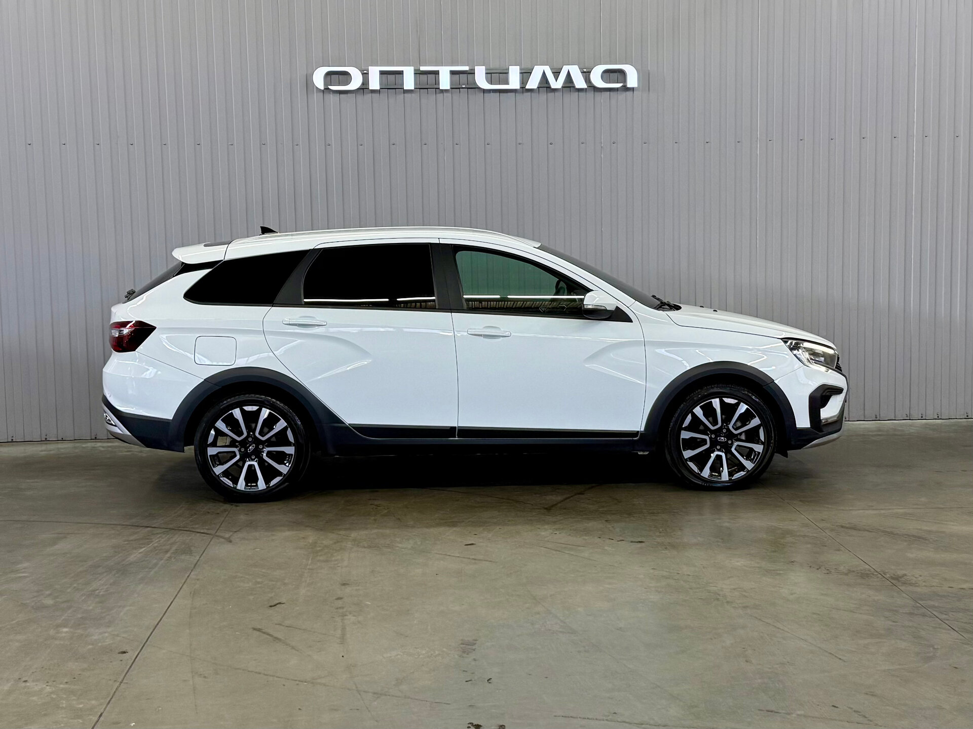 Lada (ВАЗ) Vesta SW Cross 