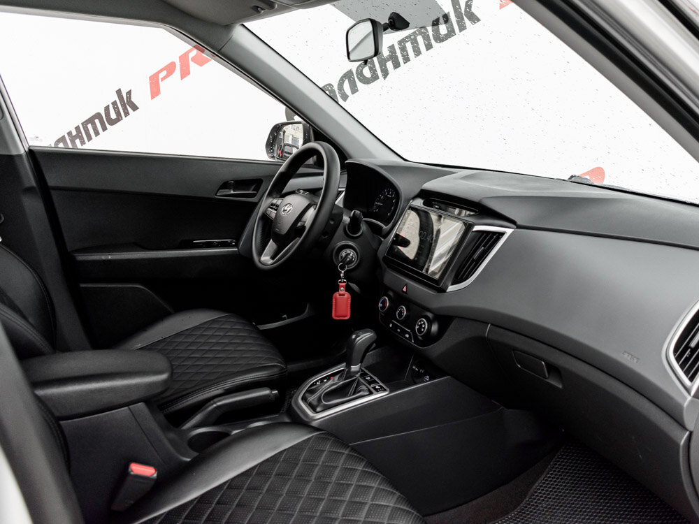Купить Hyundai Creta 1.6 AT (123 л.с.), 2019 в Екатеренбурге