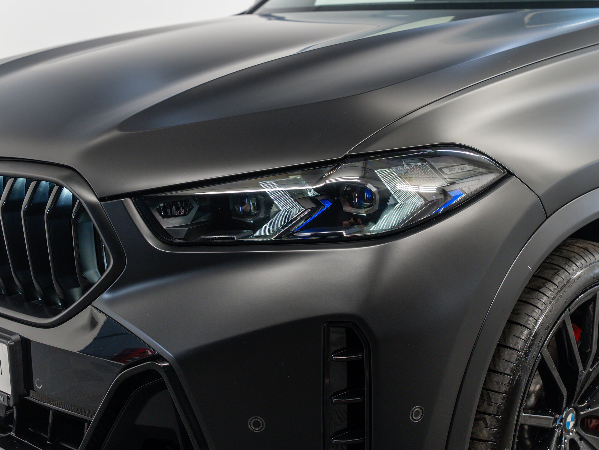 Автомобиль BMW X6 30d 3.0d AT (286 л.с.) 4WD - 10