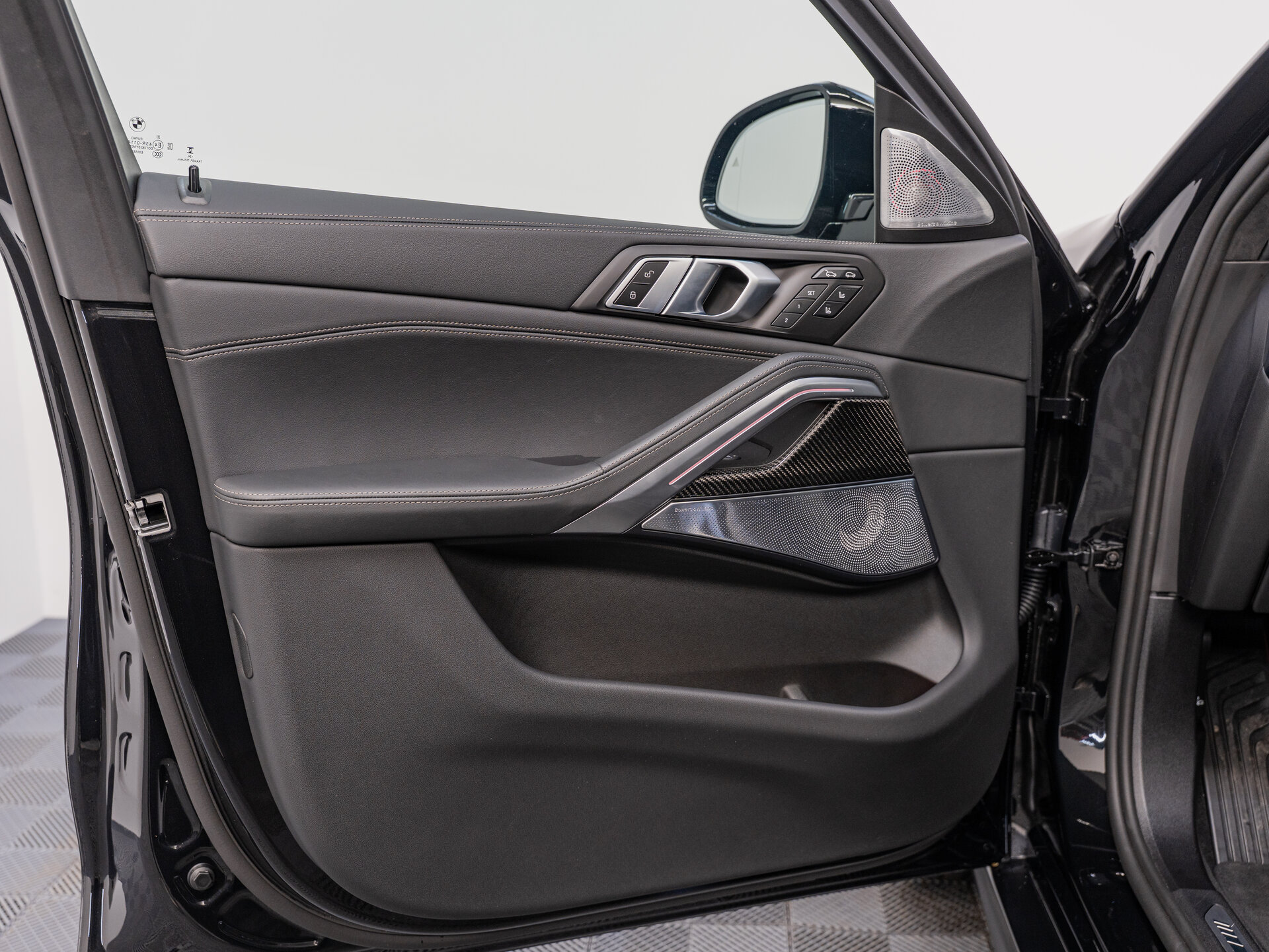 Автомобиль BMW X6 30d 3.0d AT (286 л.с.) 4WD - 17