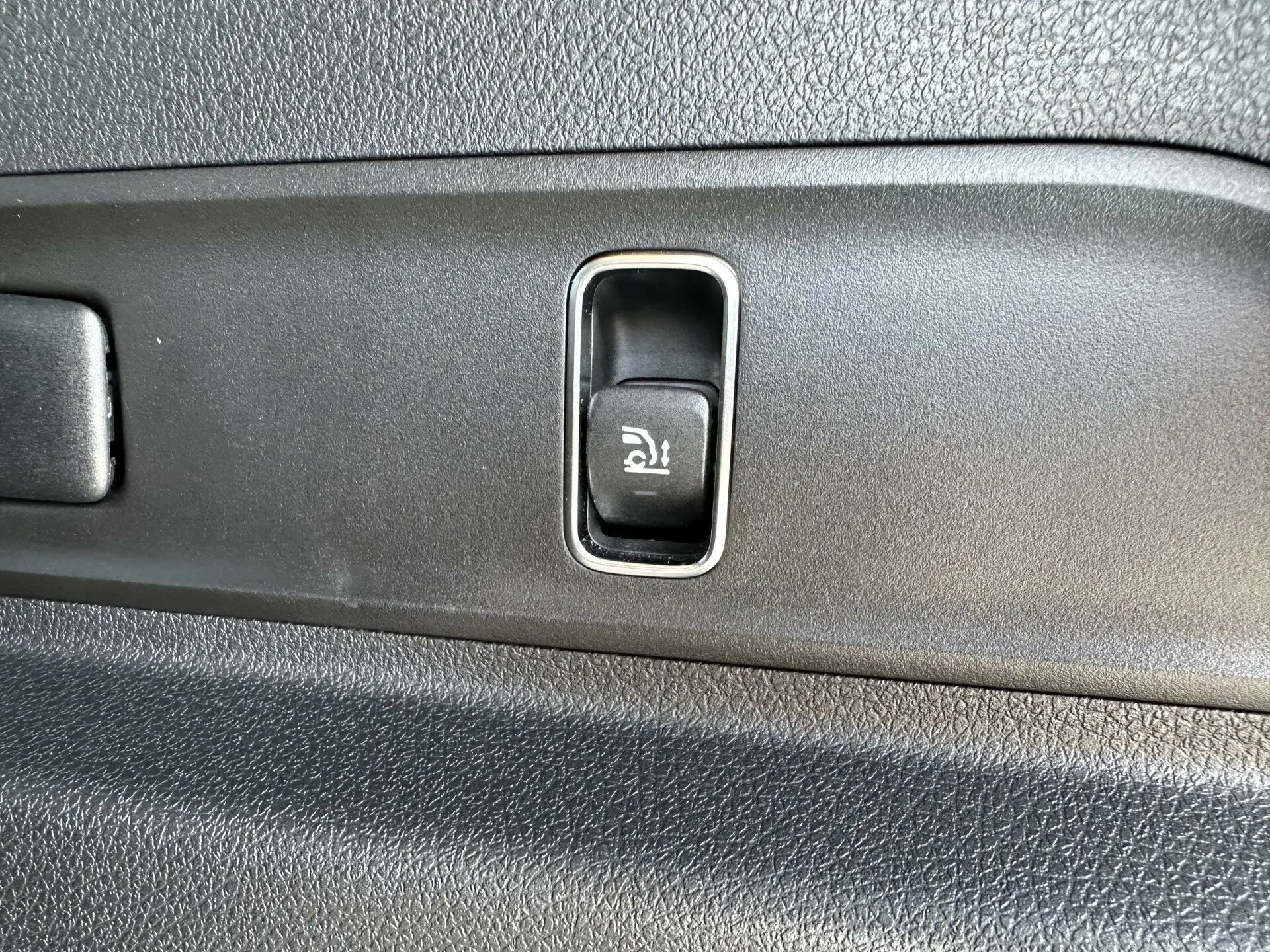 Автомобиль Mercedes-Benz GLE 450 d 3.0d AT (367 л.с.) 4WD - 19