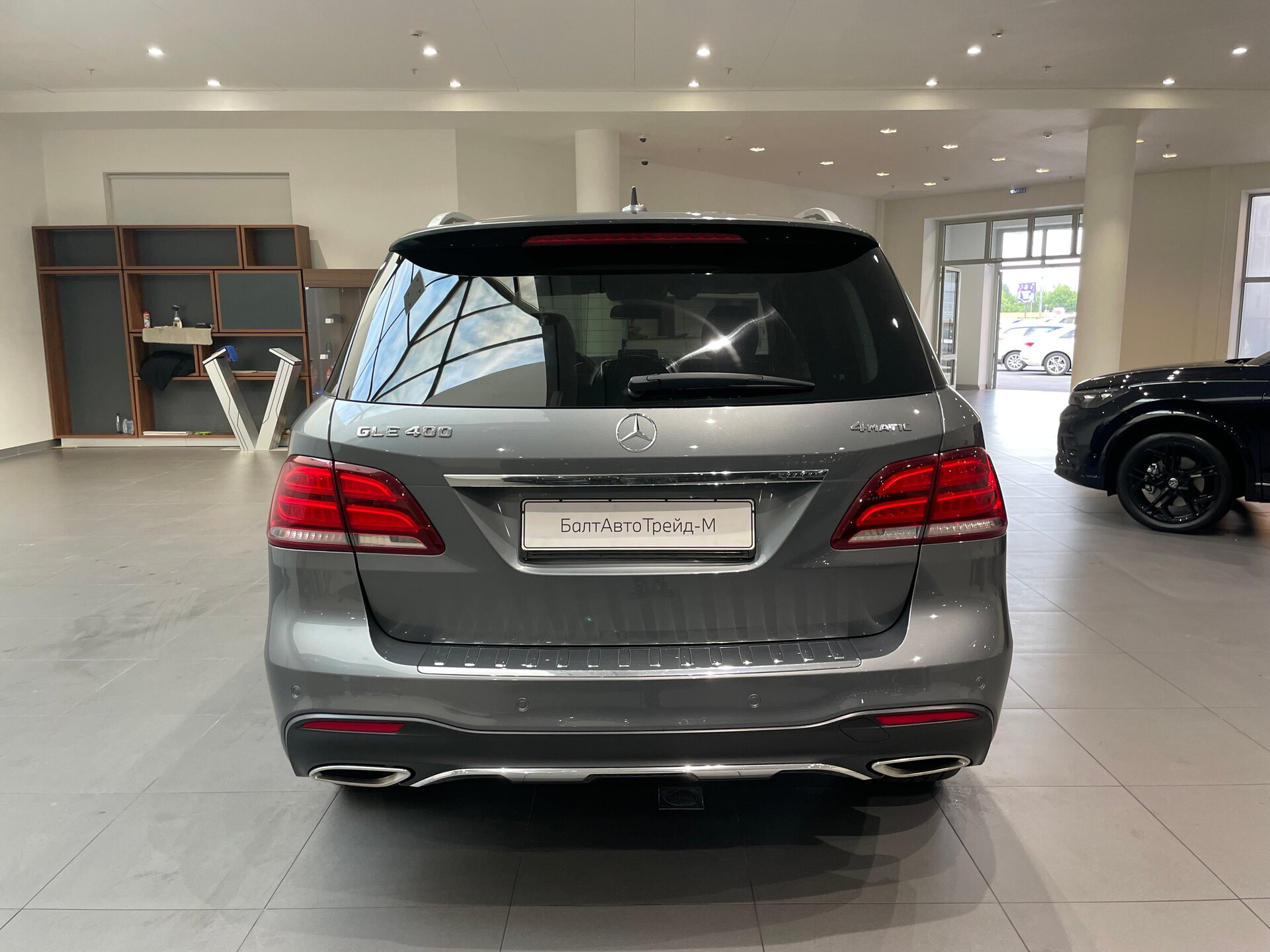 Автомобиль Mercedes-Benz GLE 400 9G-Tronic 3.0 AT (333 л.с.) 4WD - 5