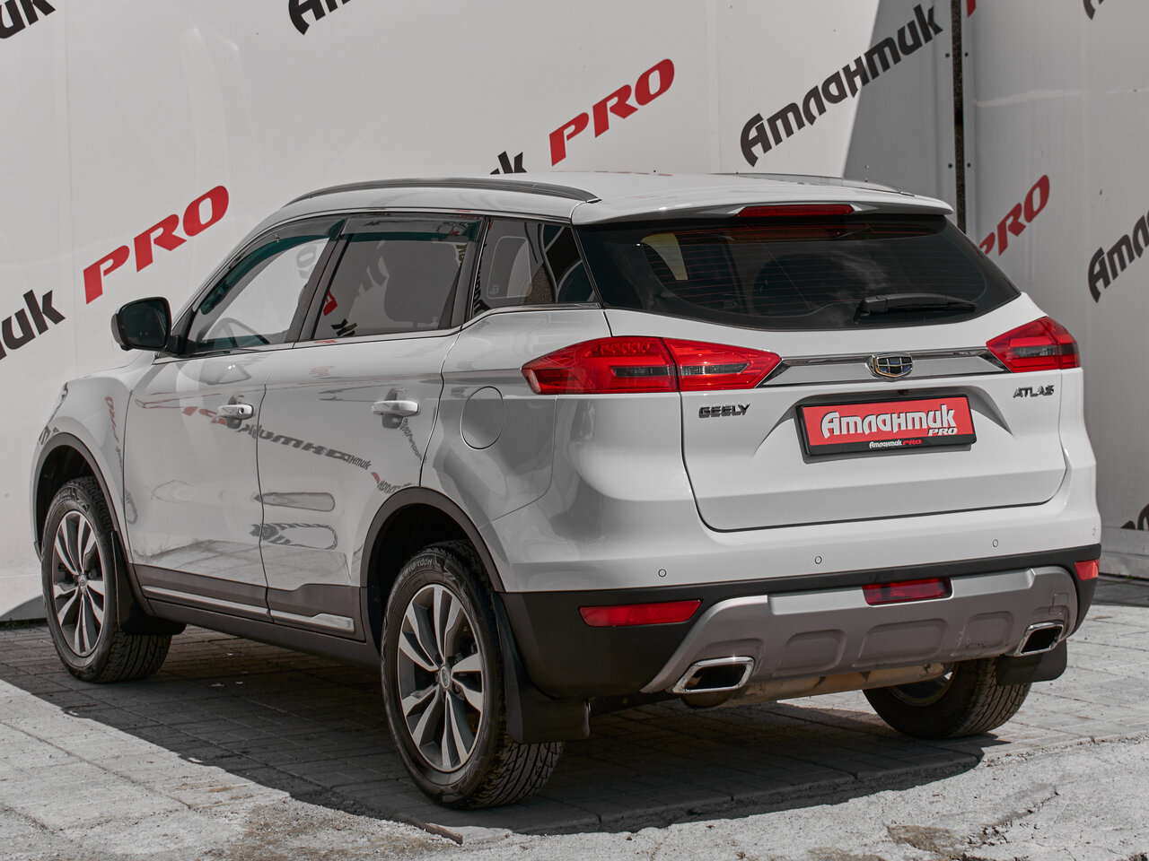 Купить Geely Atlas 2.4 AT (149 л.с.), 2019 в Екатеренбурге