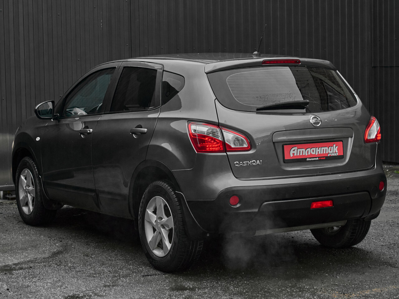 Купить Nissan Qashqai 1.6 CVT (117 л.с.), 2013 в Екатеренбурге