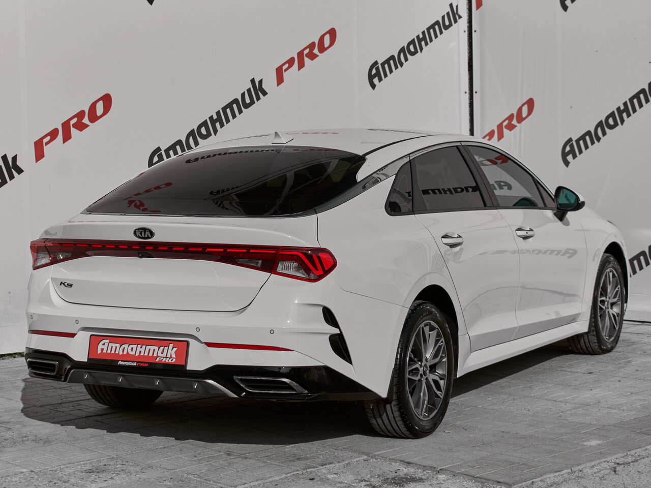 Купить Kia K5 2.0 AT (150 л.с.), 2020 в Екатеренбурге