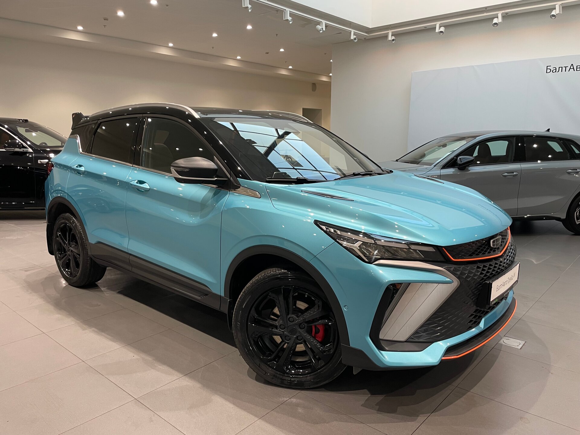 Автомобиль Geely Coolray 1.5 AMT (147 л.с.) - 3
