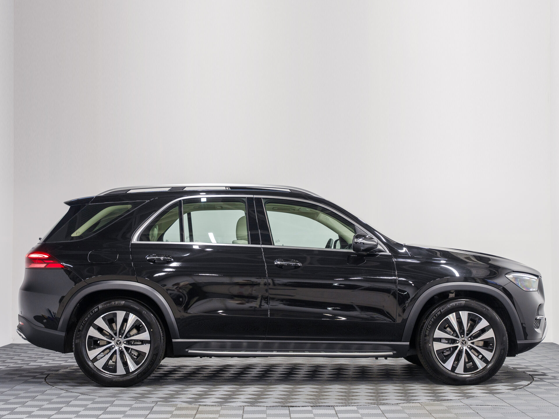 Автомобиль Mercedes-Benz GLE 350 2.0 AT (258 л.с.) 4WD - 6