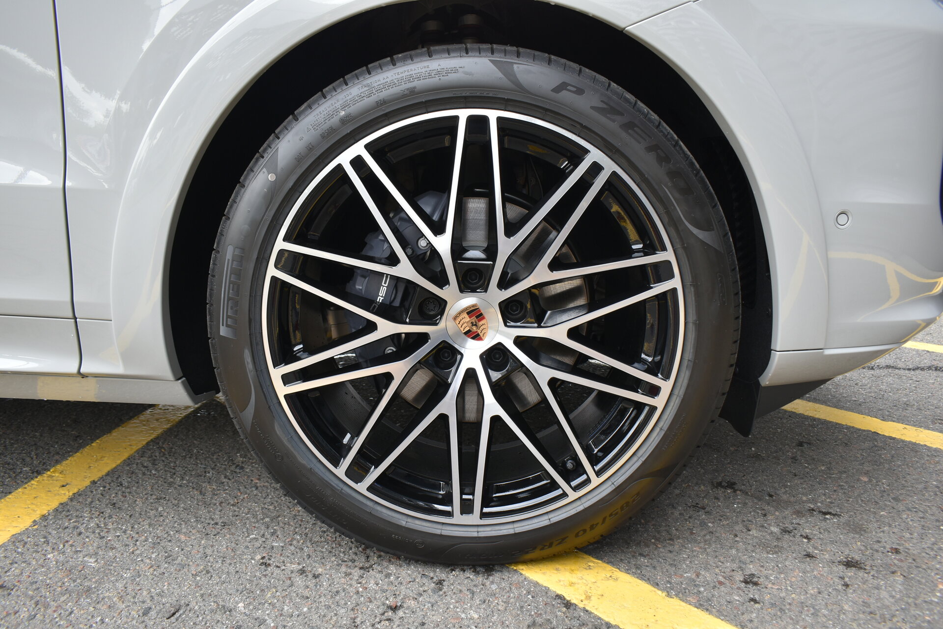 81883877 Coupé 3.0 AT (353 л.с.) 4WD №9