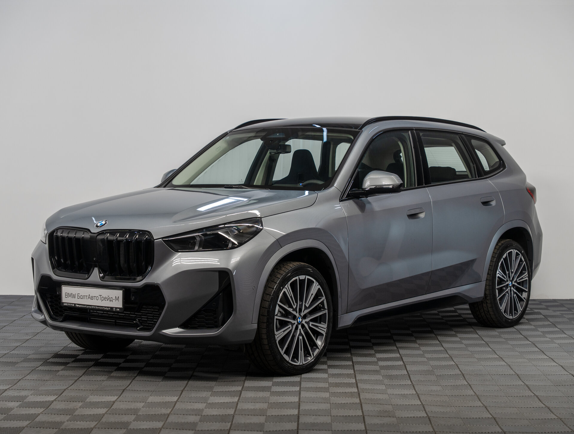 Автомобиль BMW X1 25Li xDrive 2.0 AMT (204 л.с.) 4WD - 1