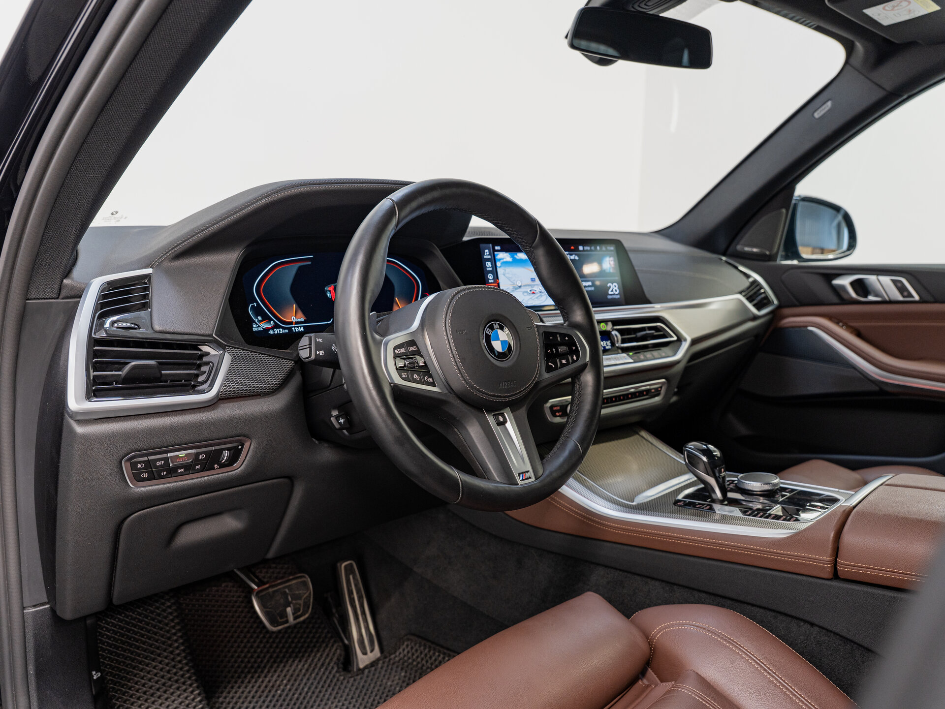 Автомобиль BMW X5 30d 3.0d AT (249 л.с.) 4WD - 9