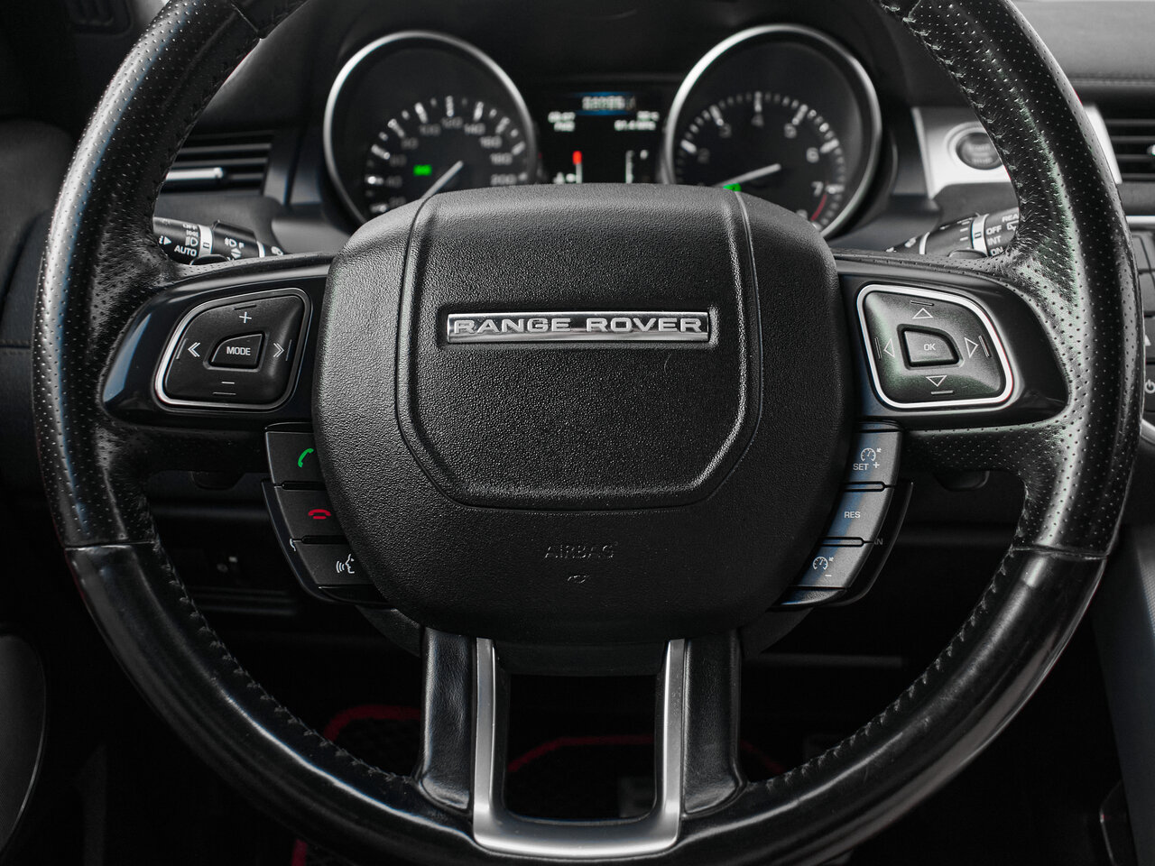 Купить Land Rover Range Rover Evoque 6-speed 2.0 AT (240 л.с.) 4WD, 2011 в Екатеренбурге