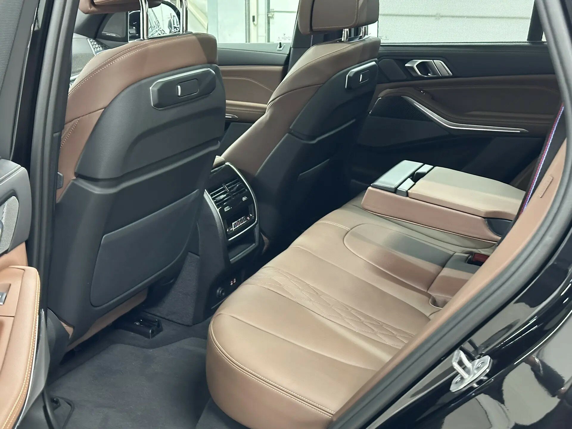 Автомобиль BMW X5 40i 3.0 AT (381 л.с.) 4WD - 13
