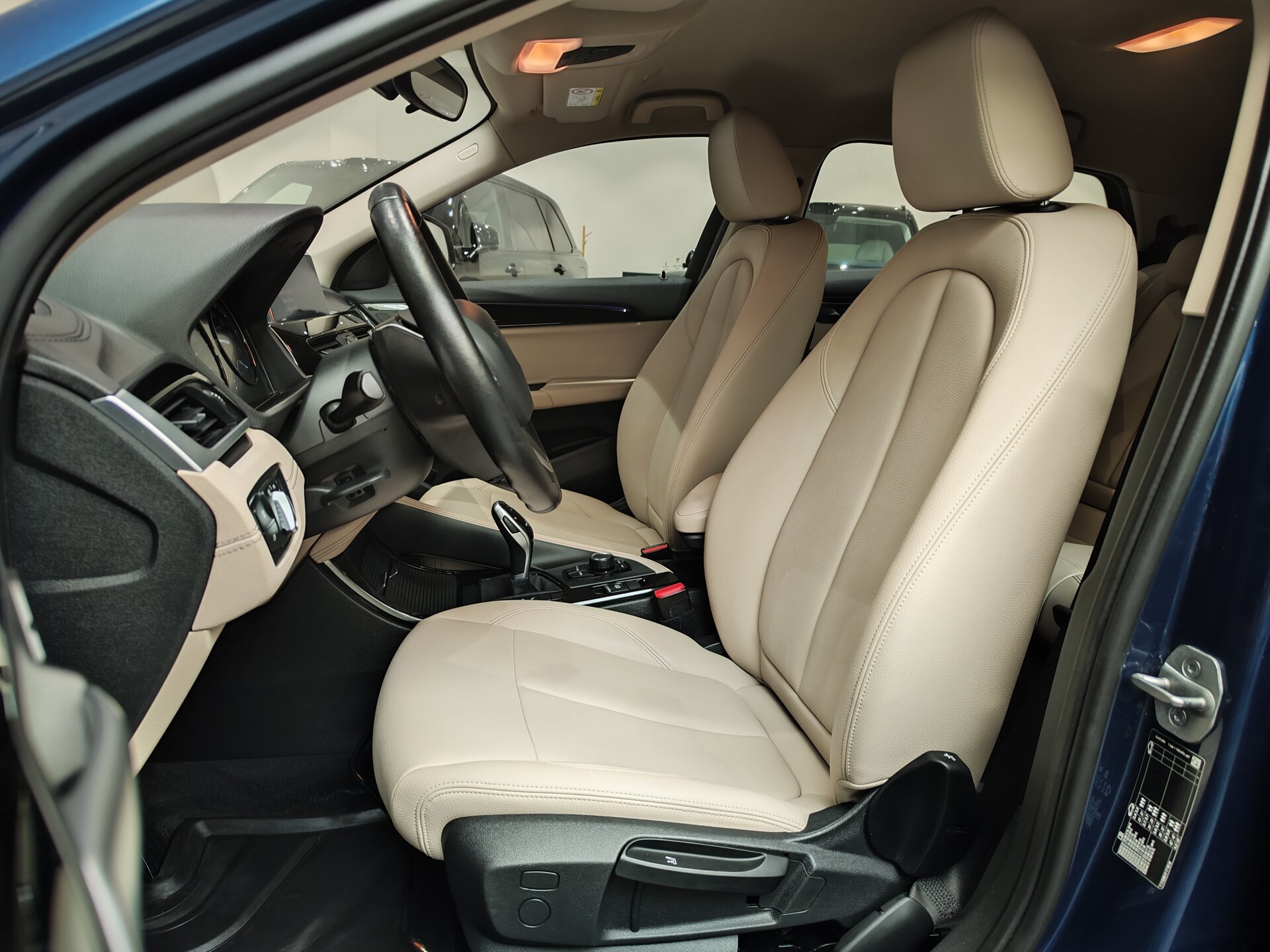 Автомобиль BMW X2 sDrive18i 1.5 AMT (140 л.с.) - 8