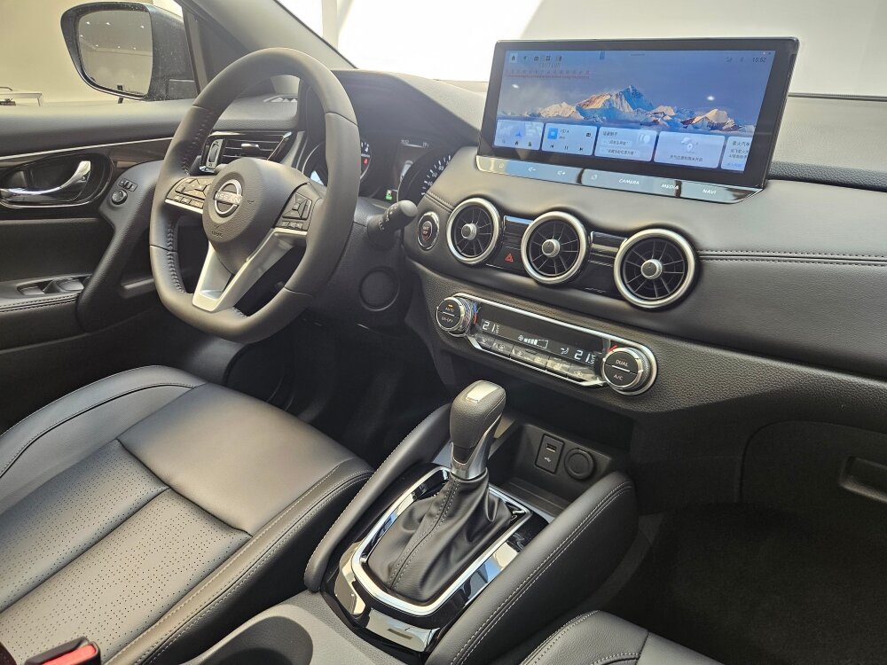 Автомобиль Nissan Qashqai 2.0 CVT (140 л.с.) - 14