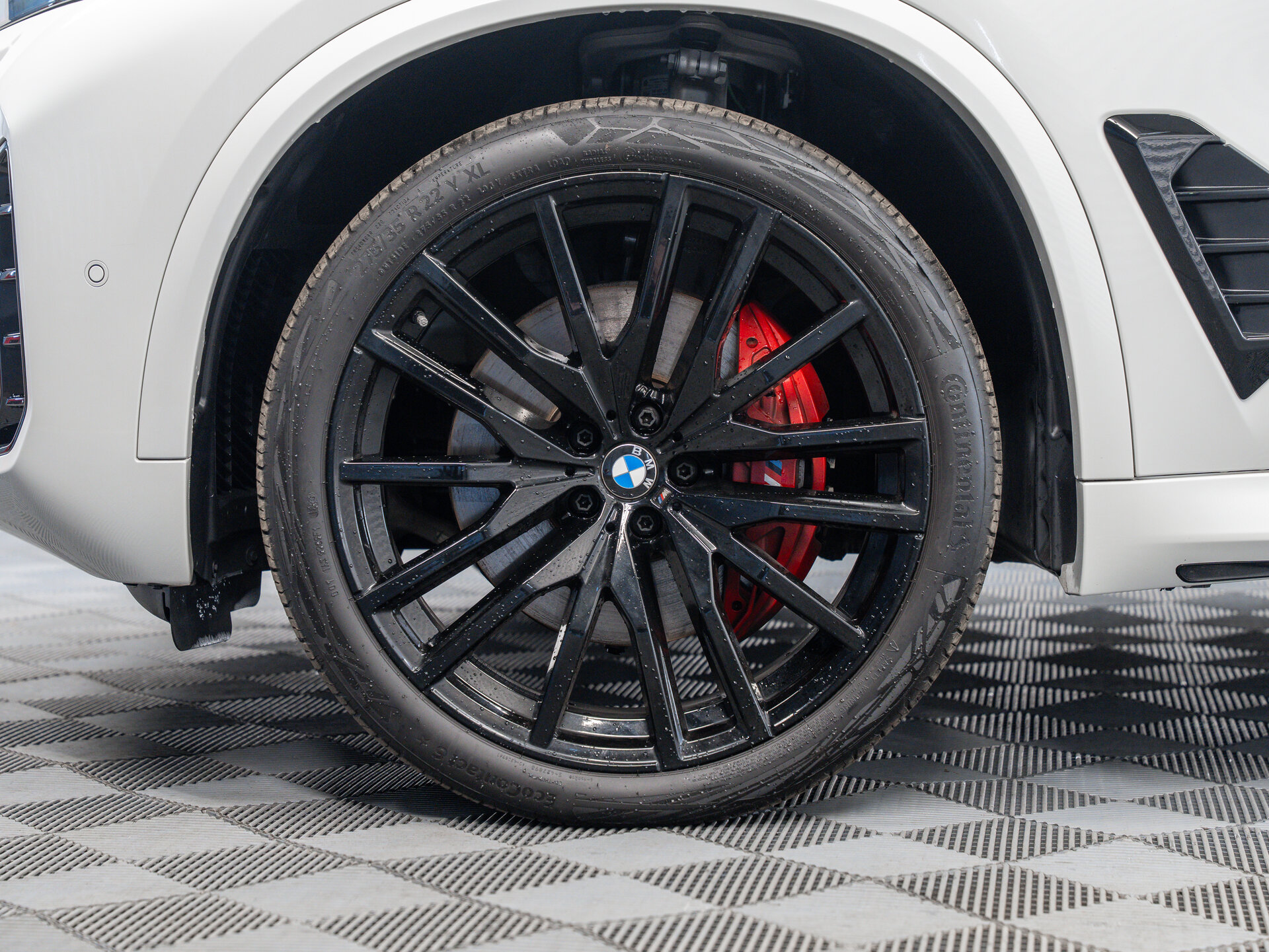 Автомобиль BMW X5 40d 3.0d AT (352 л.с.) 4WD - 11