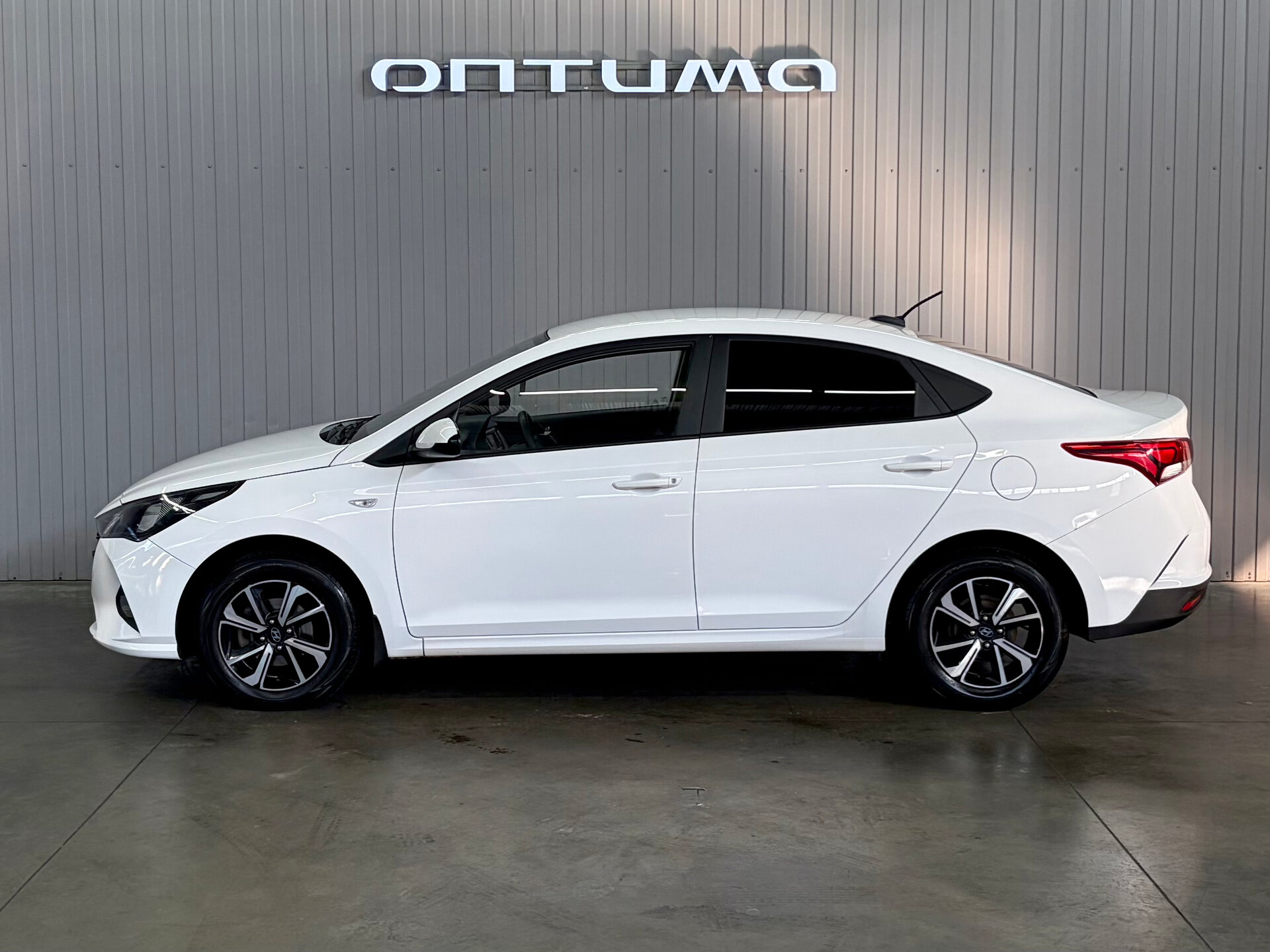 Hyundai Solaris 