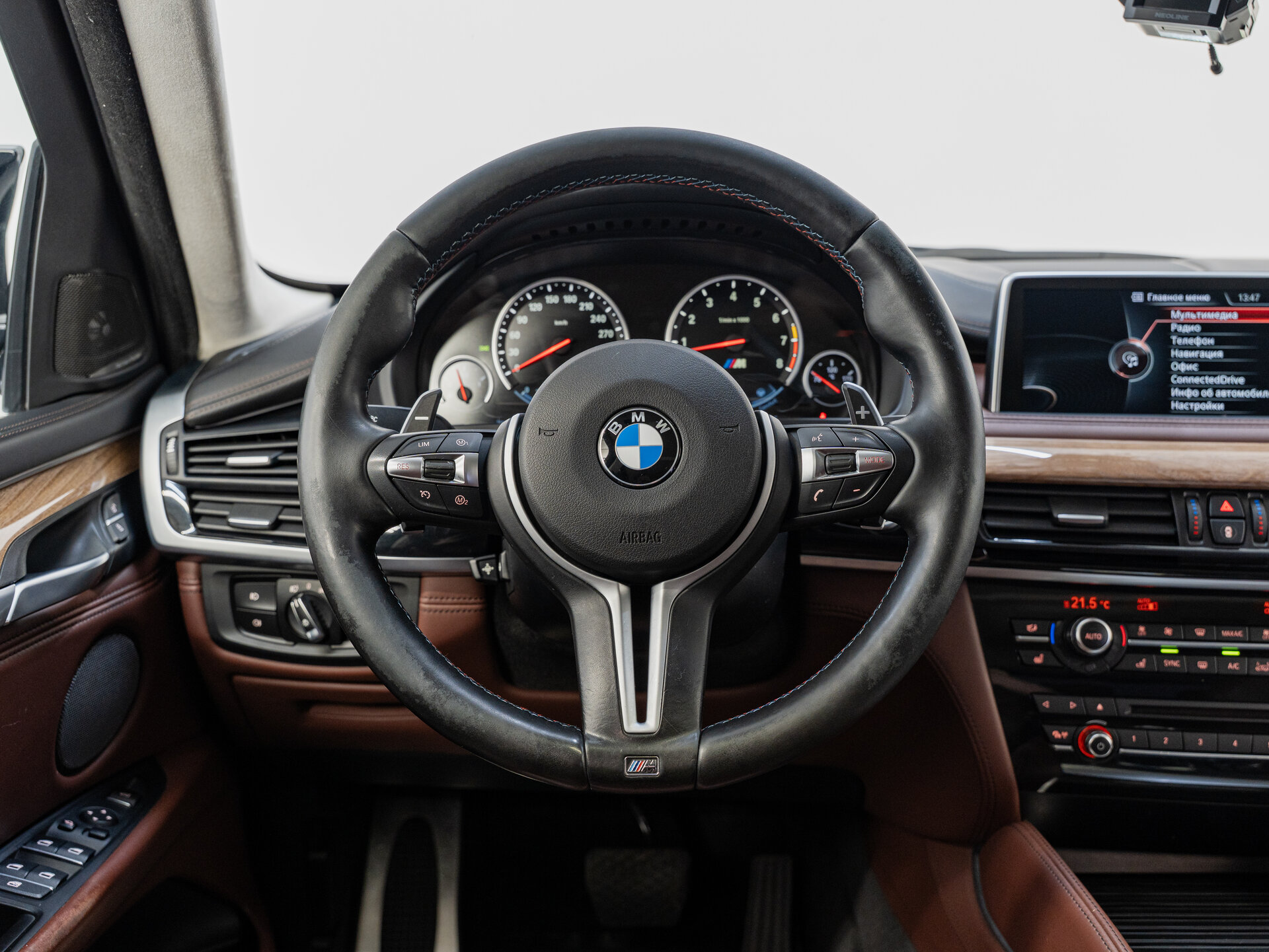 Автомобиль BMW X6 M 4.4 AT (575 л.с.) 4WD - 13