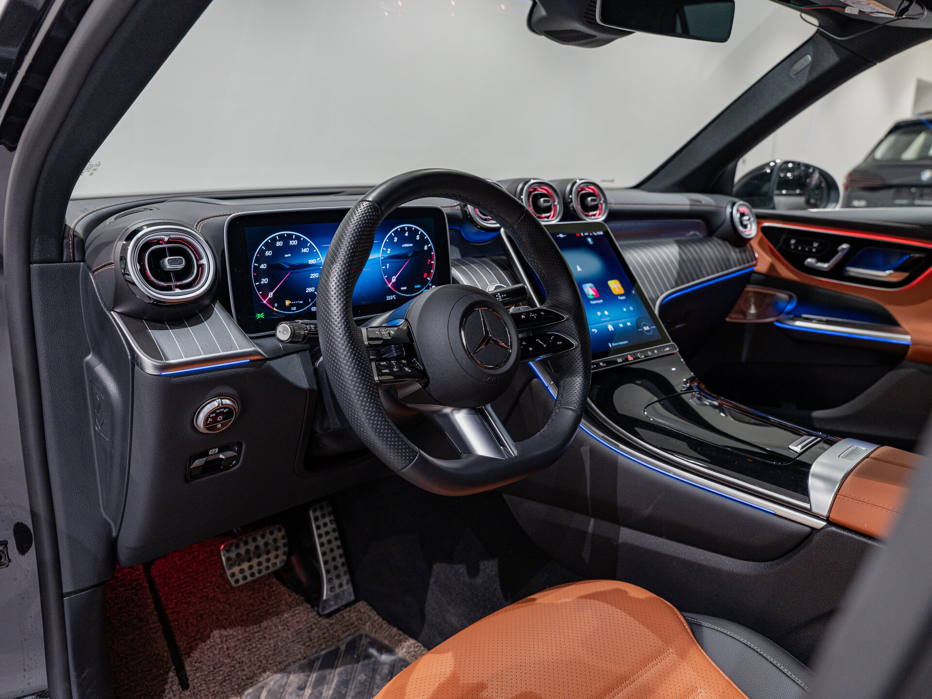 Автомобиль Mercedes-Benz GLC 300 2.0 AT (258 л.с.) 4WD - 9