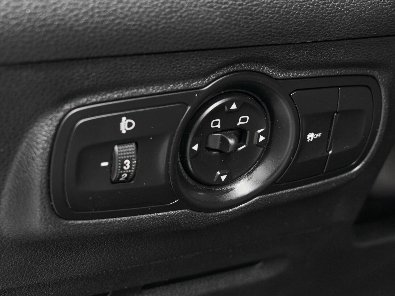 Купить Chery Tiggo 4 2.0 CVT (122 л.с.), 2020 в Екатеренбурге