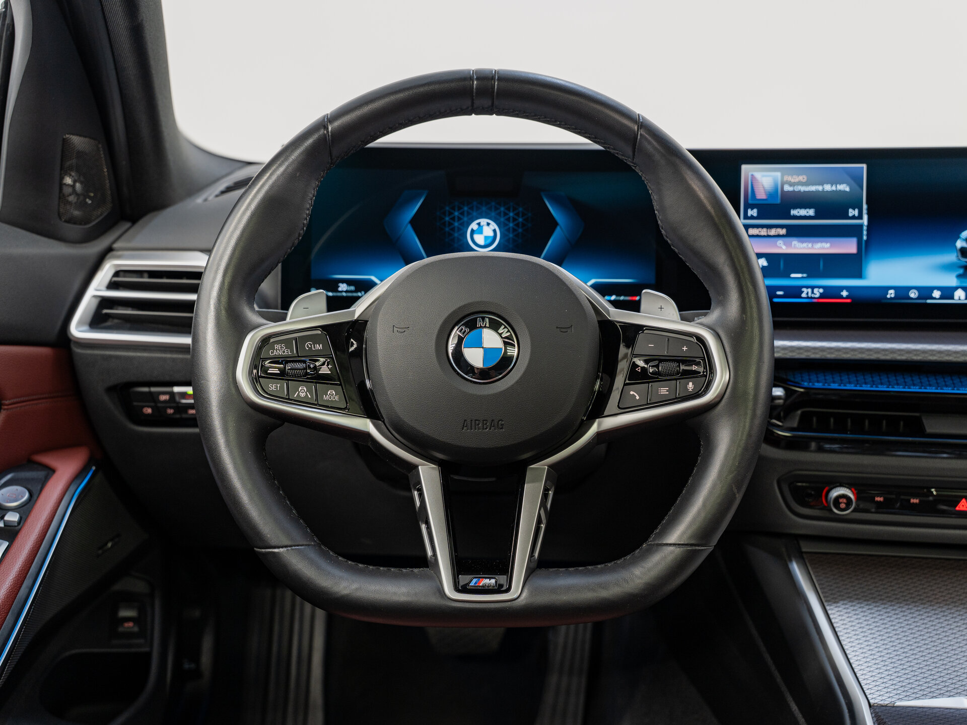 Автомобиль BMW 3 серии 330i 2.0 AT (245 л.с.) - 19