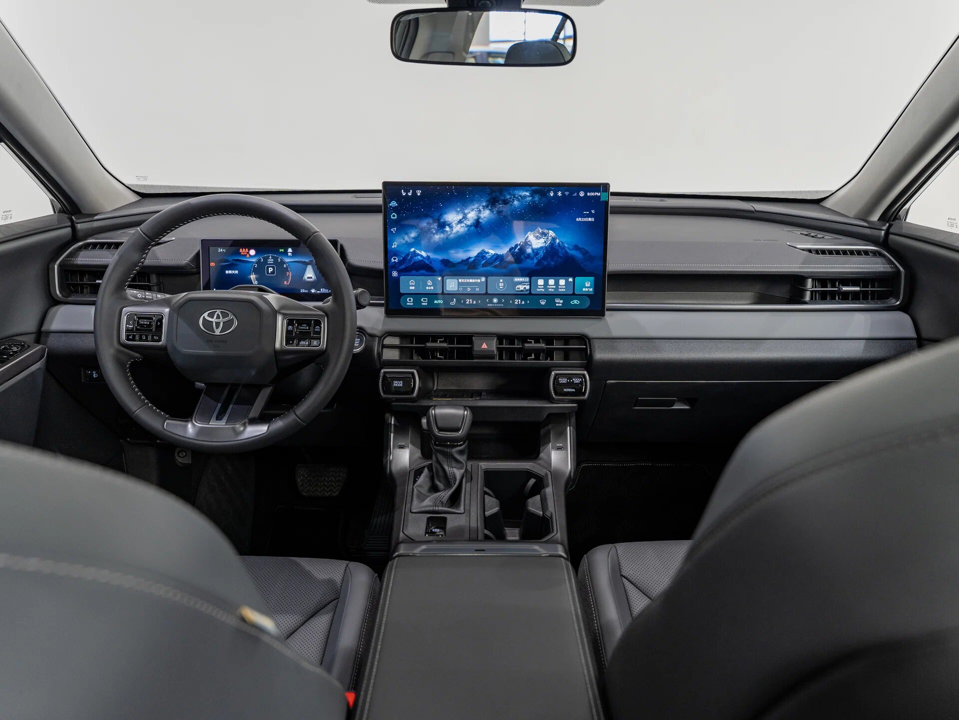 Автомобиль Toyota RAV4 2.0 CVT (171 л.с.) 4WD - 11