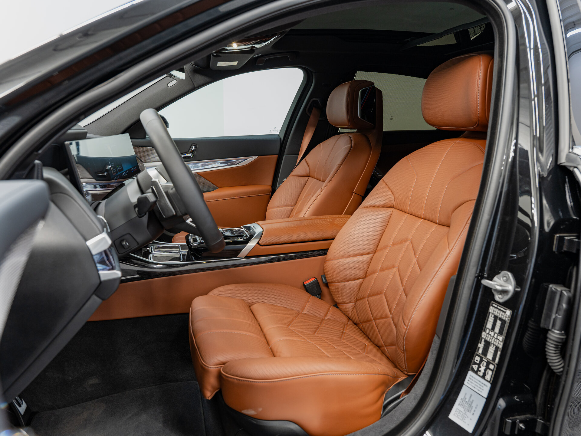 Автомобиль BMW 7 серии 740i xDrive 3.0 AT (380 л.с.) 4WD - 18