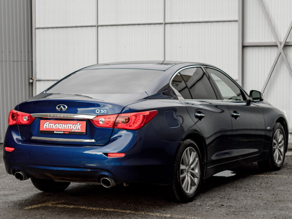 Купить Infiniti Q50 2.0 AT (211 л.с.), 2016 в Екатеренбурге