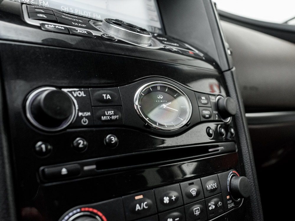 Купить Infiniti FX FX30d 3.0d AT (238 л.с.) 4WD, 2012 в Екатеренбурге