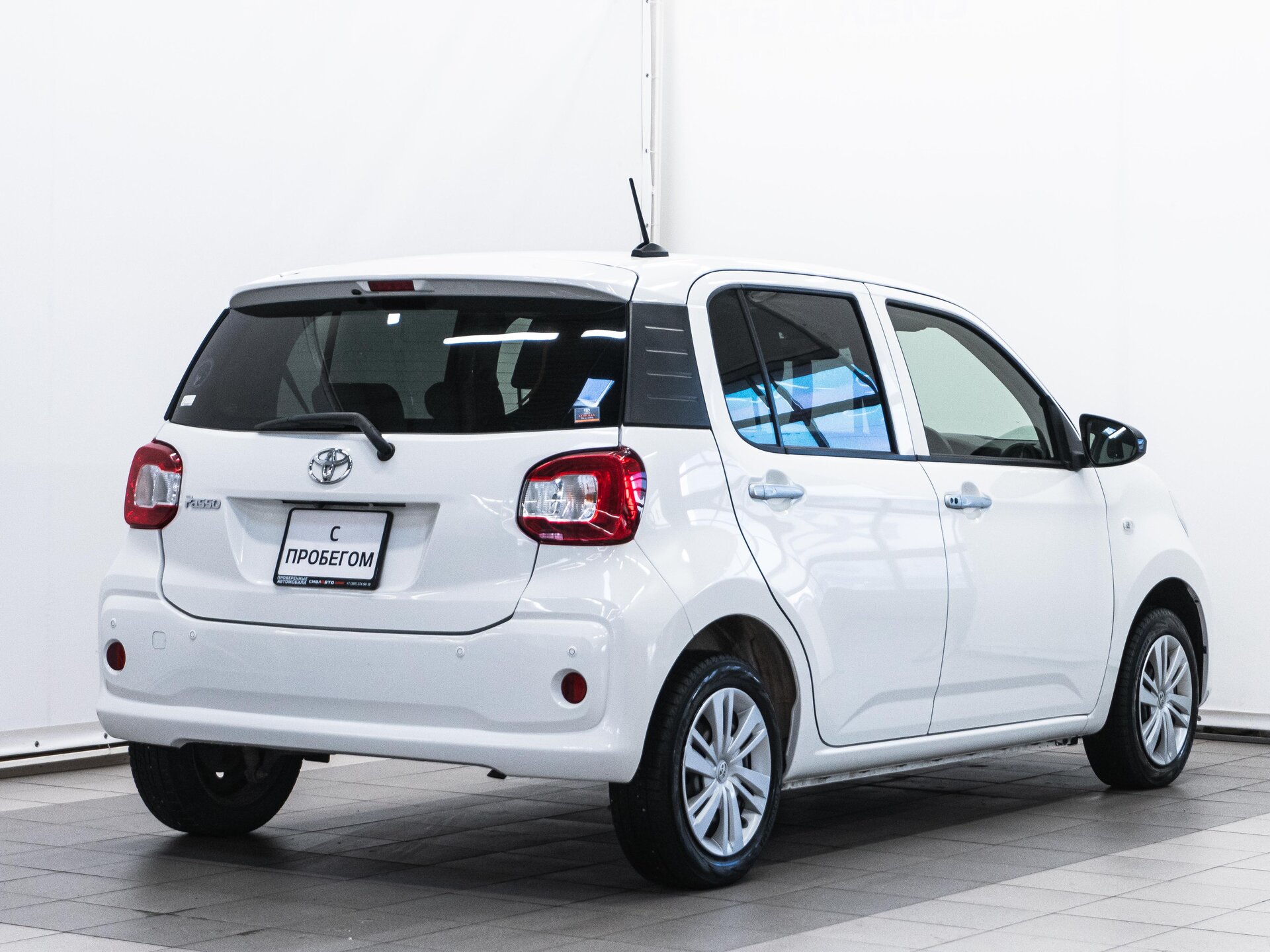Toyota Passo 2021 4