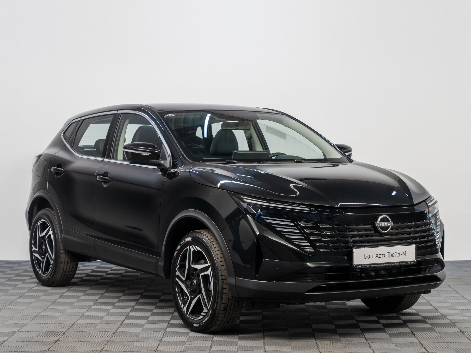 Автомобиль Nissan Qashqai 2.0 CVT (140 л.с.) - 3