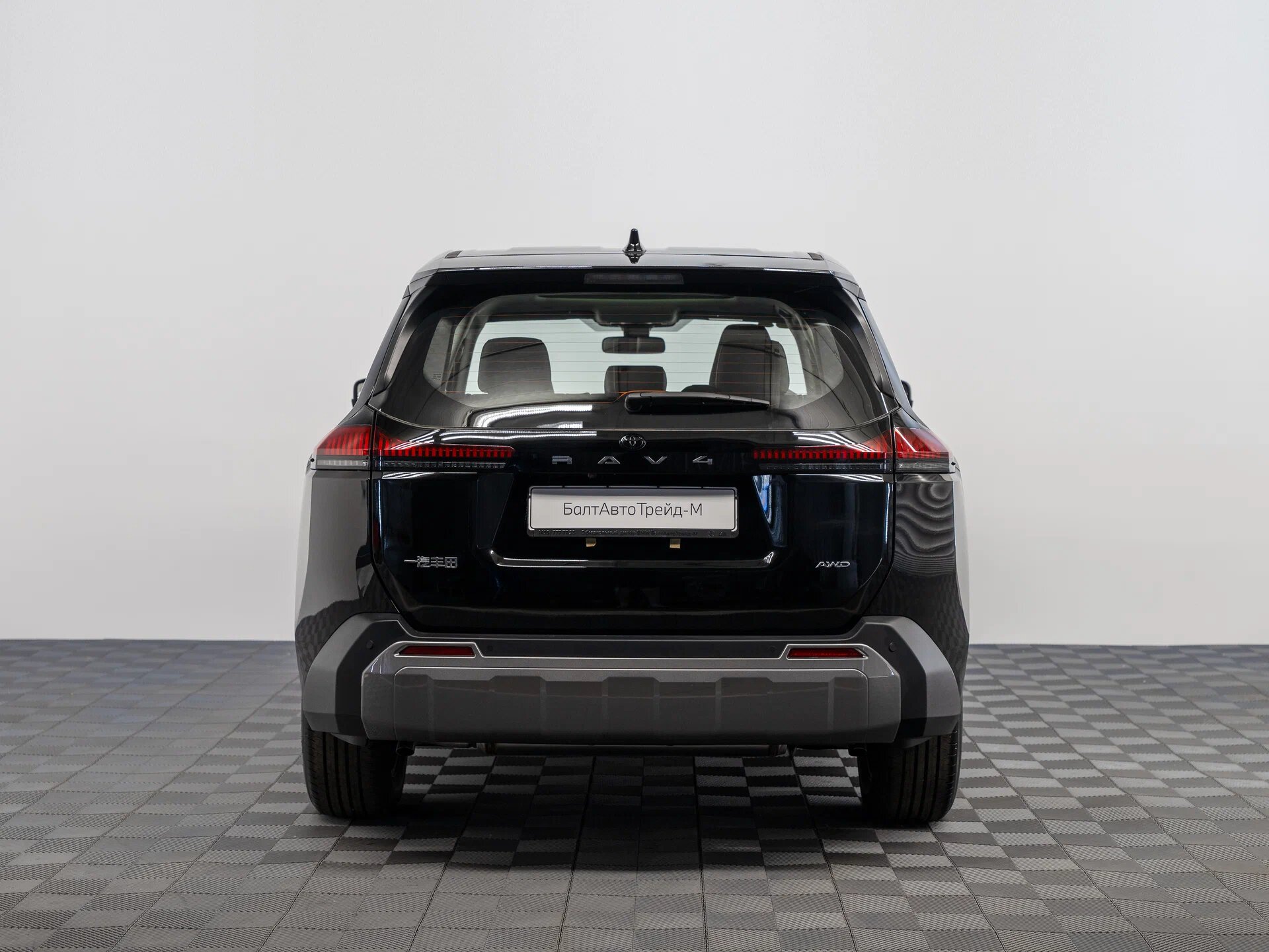 Автомобиль Toyota RAV4 2.0 CVT (171 л.с.) 4WD - 6