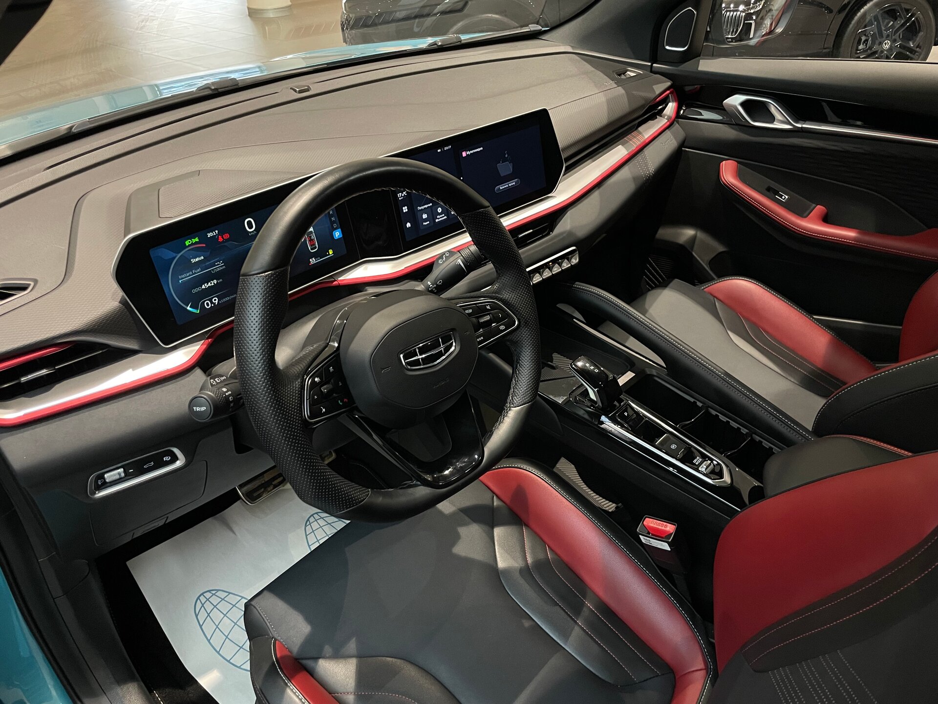 Автомобиль Geely Coolray 1.5 AMT (147 л.с.) - 7
