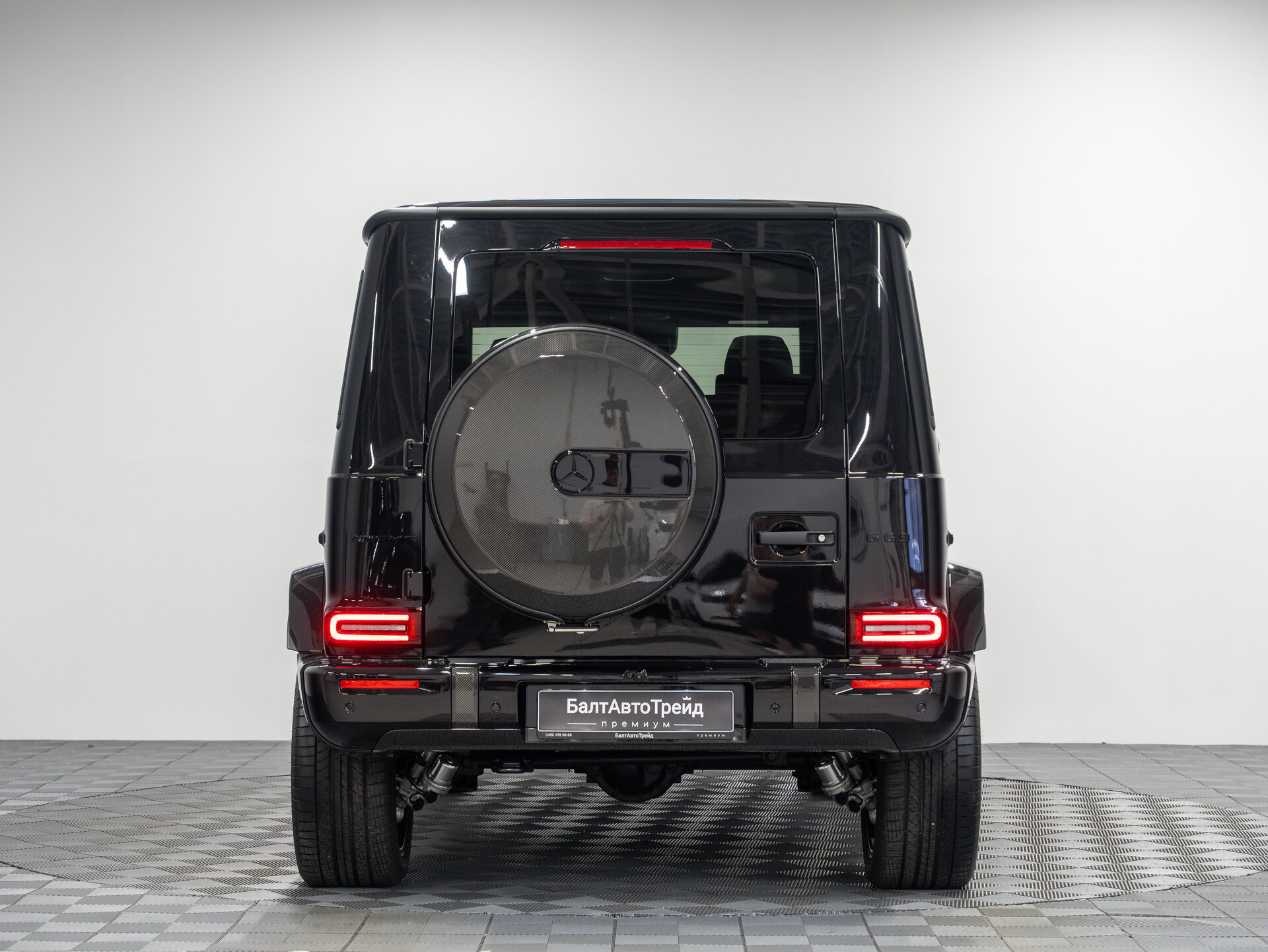 Автомобиль Mercedes-Benz G-Класс AMG 63 AMG 4.0 AT (585 л.с.) 4WD - 9