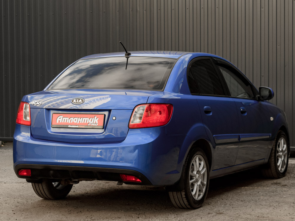 Купить Kia Rio 1.4 AT (97 л.с.), 2011 в Екатеренбурге