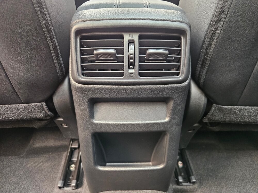 Автомобиль Nissan Qashqai 2.0 CVT (140 л.с.) - 19