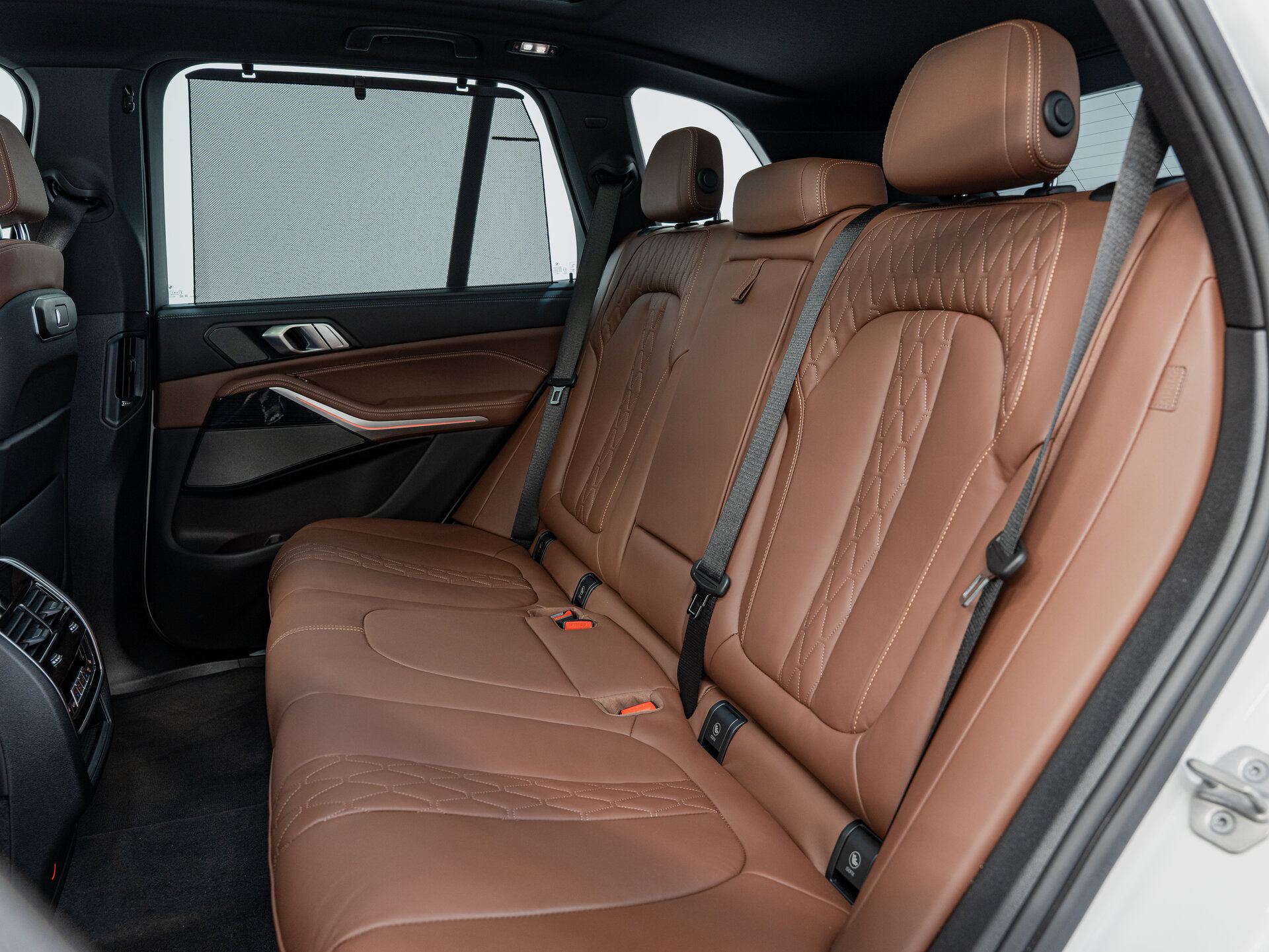 Автомобиль BMW X5 40i 3.0 AT (381 л.с.) 4WD - 18