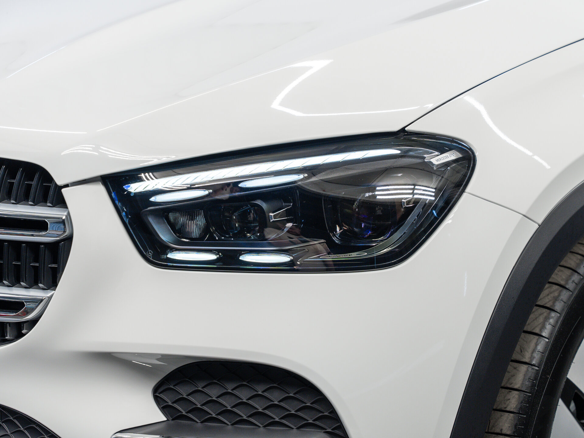 Автомобиль Mercedes-Benz GLE 300 d 2.0d AT (269 л.с.) 4WD - 10
