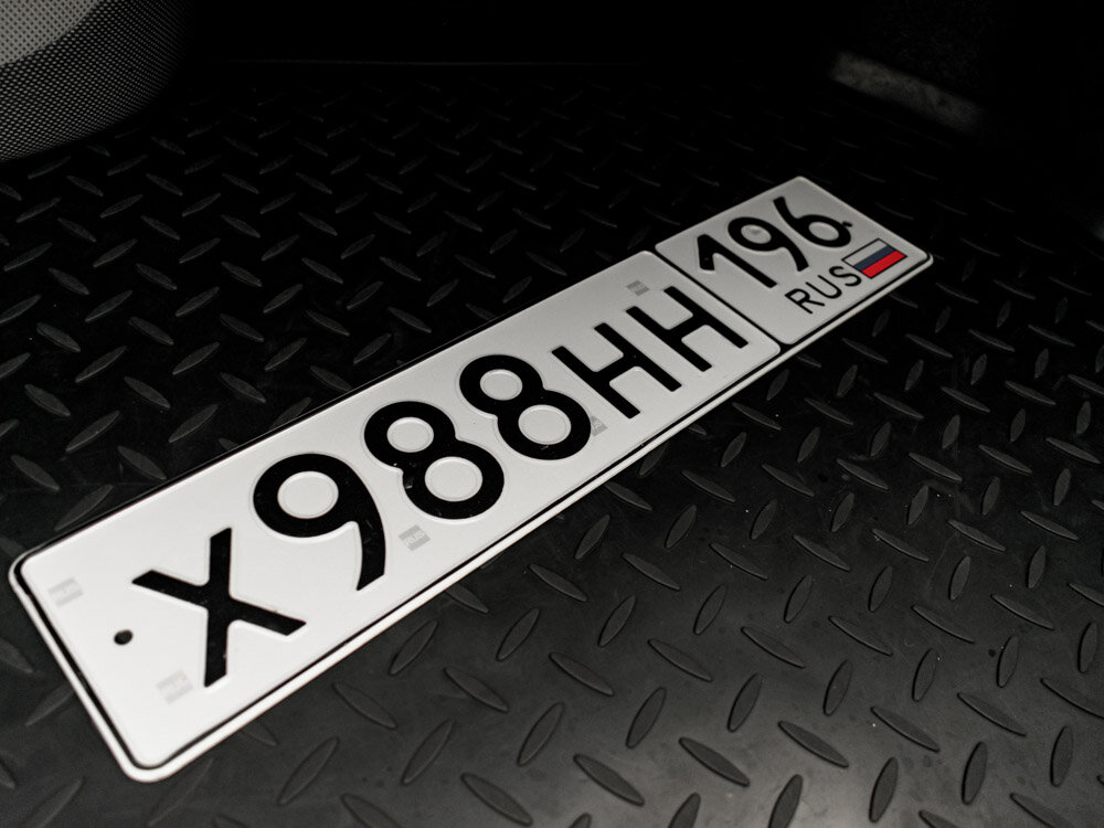 Купить Toyota Camry 2.5 AT (181 л.с.), 2017 в Екатеренбурге