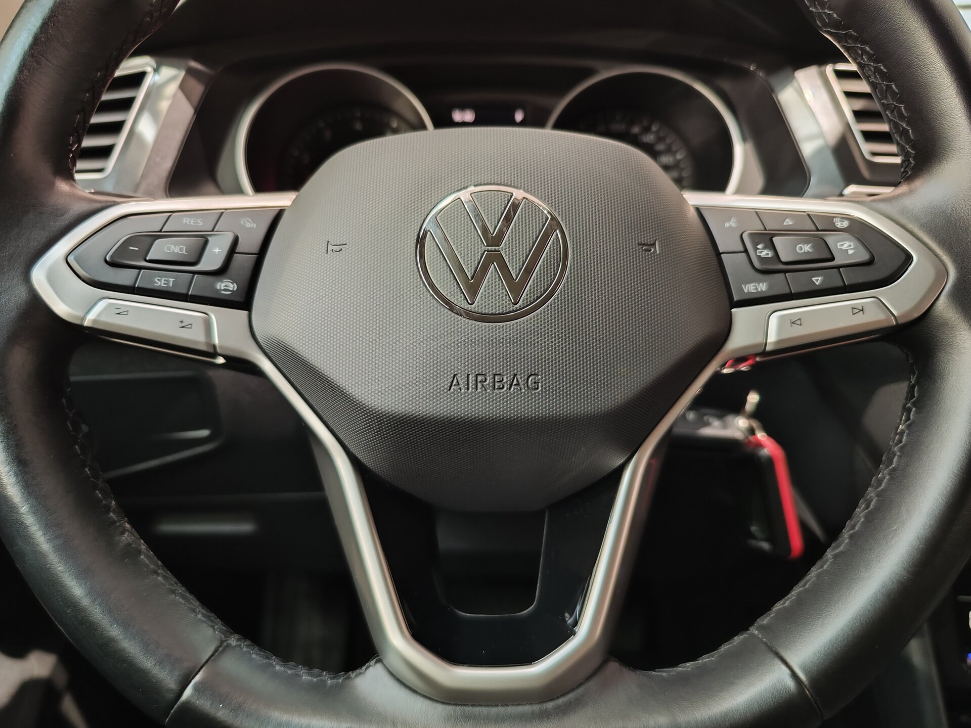 Автомобиль Volkswagen Tiguan 1.4 AMT (150 л.с.) - 16
