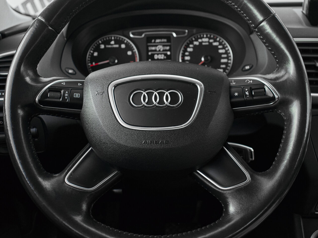 Купить Audi Q3 2.0 AMT (170 л.с.) 4WD, 2014 в Екатеренбурге