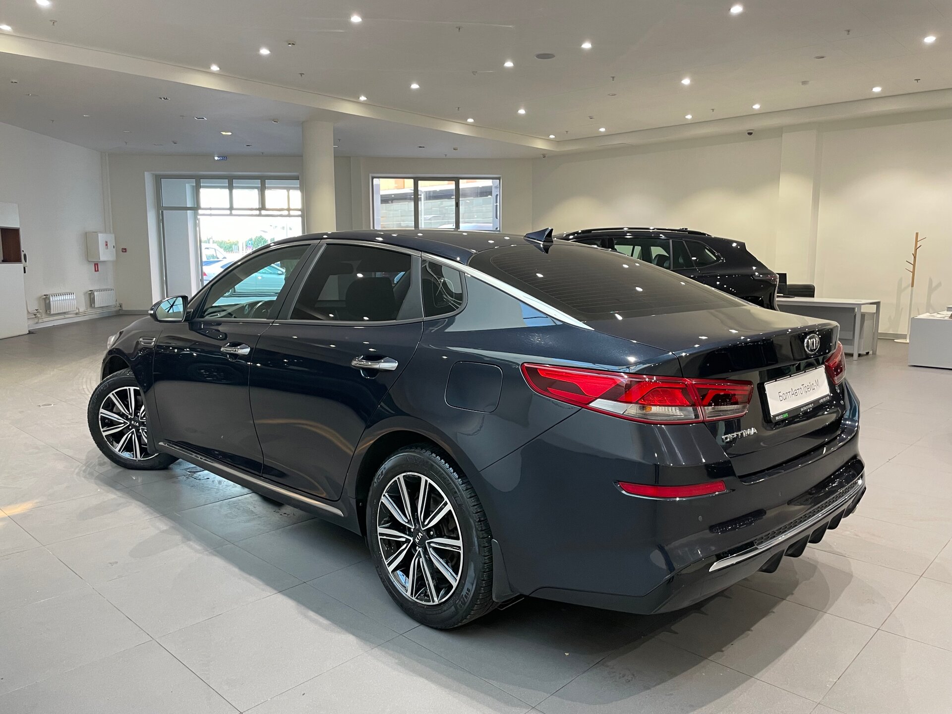 Автомобиль Kia Optima 2.0 AT (150 л.с.) - 4