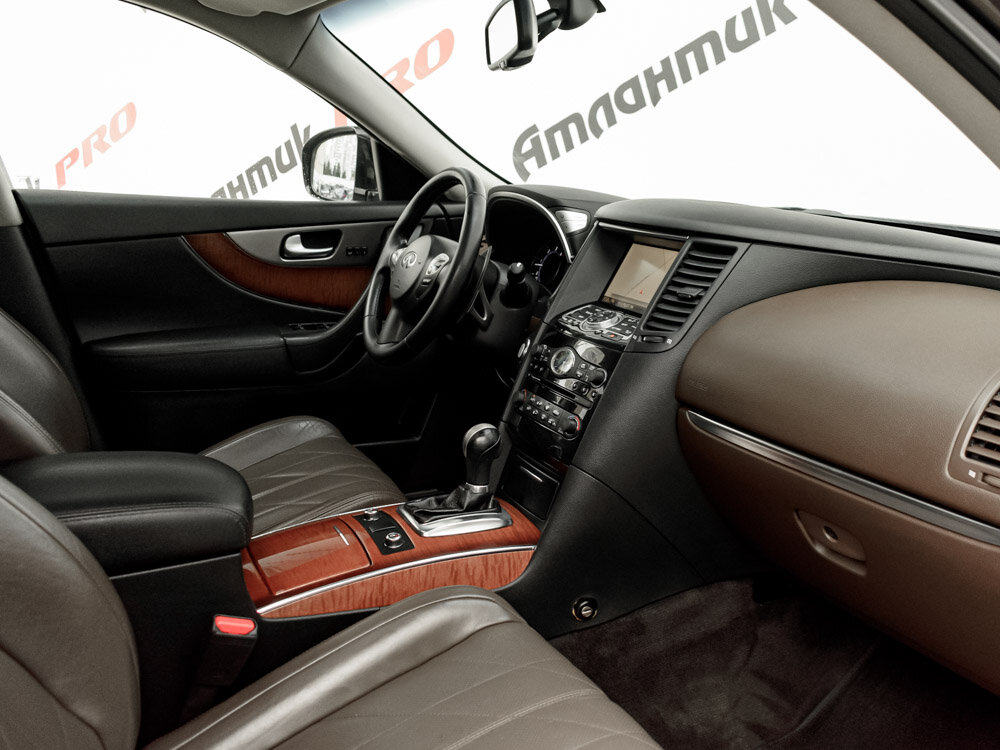 Купить Infiniti FX FX30d 3.0d AT (238 л.с.) 4WD, 2012 в Екатеренбурге
