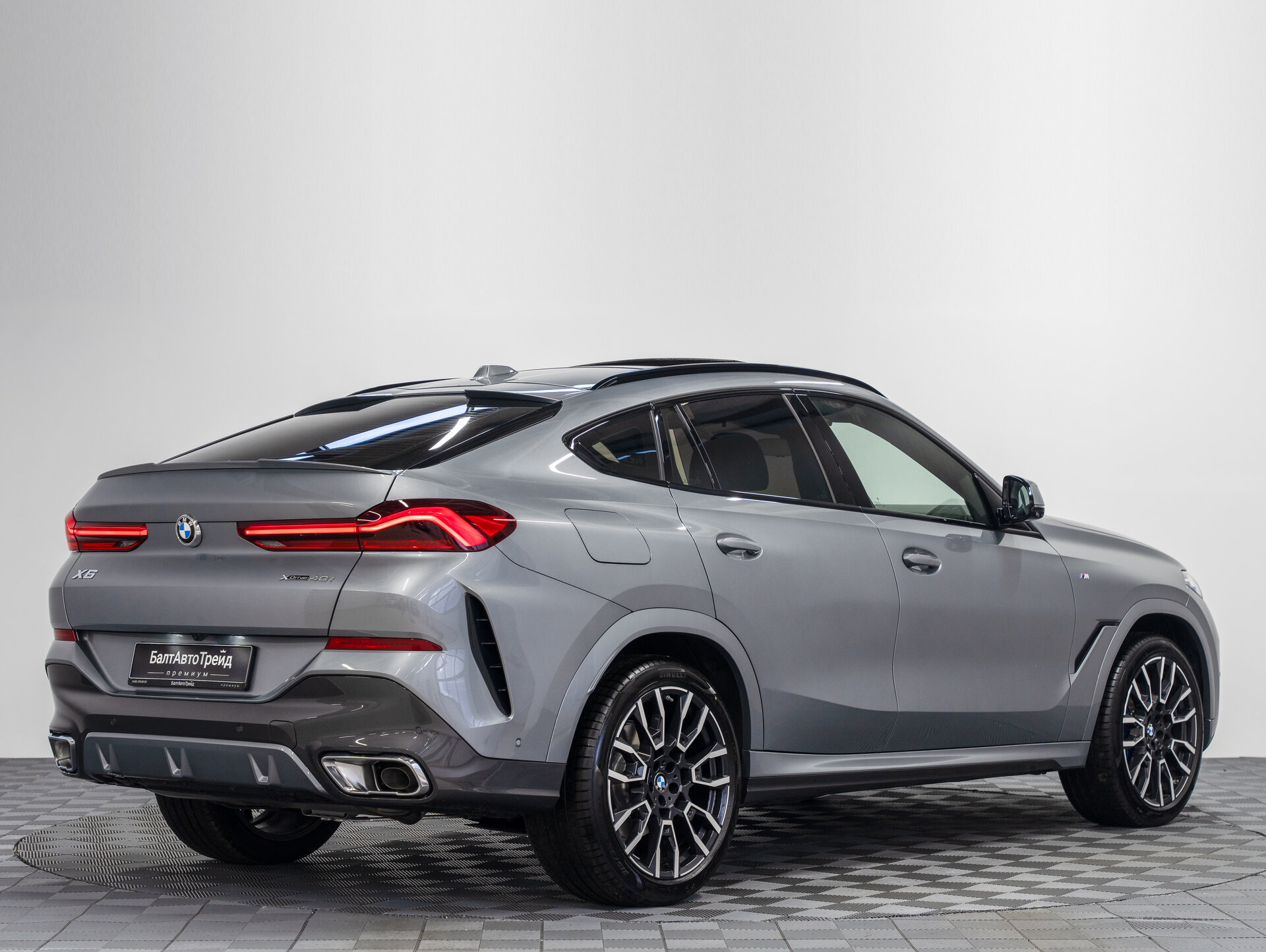 Автомобиль BMW X6 40i 3.0 AT (381 л.с.) 4WD - 7